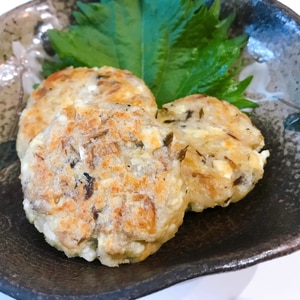 水切り不要！豆腐とサバ缶のハンバーグ